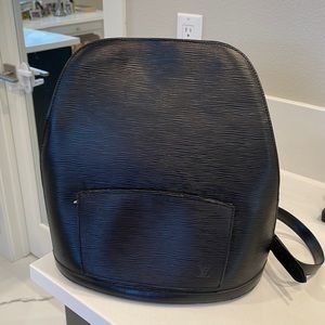 Vintage Louis Vuitton gently used